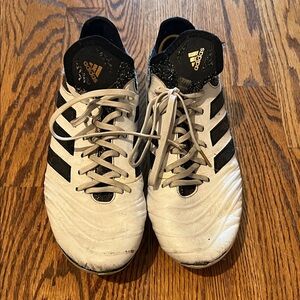 Adidas Men's White and Black Athletic Shoes